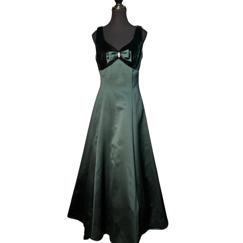 formal business dress women Vintage 90s Badgley Mischka Silver Pure Silk Embellished Gown – Call Me The  Breeze main image 1